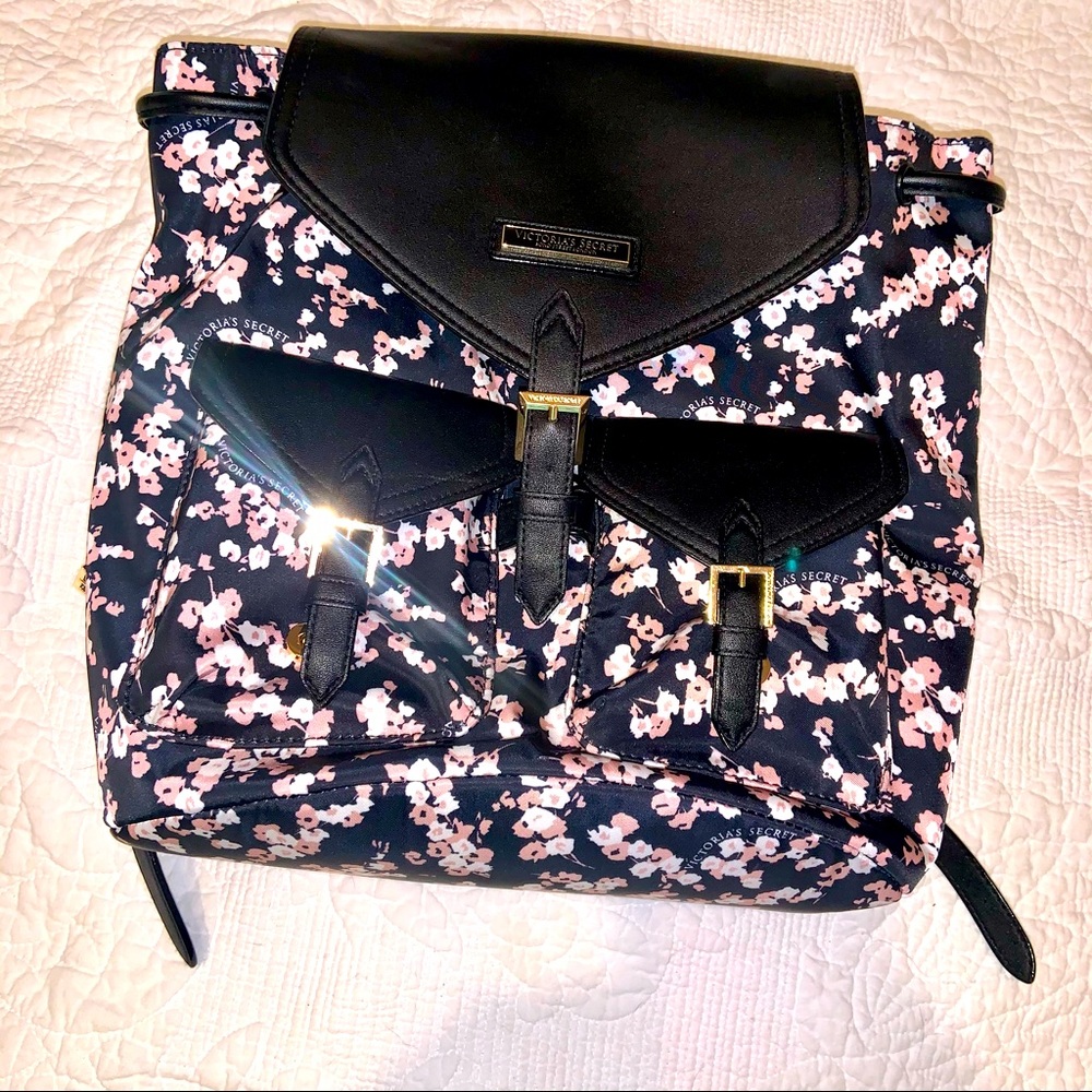 VICTORIA SECRET backpack NWT